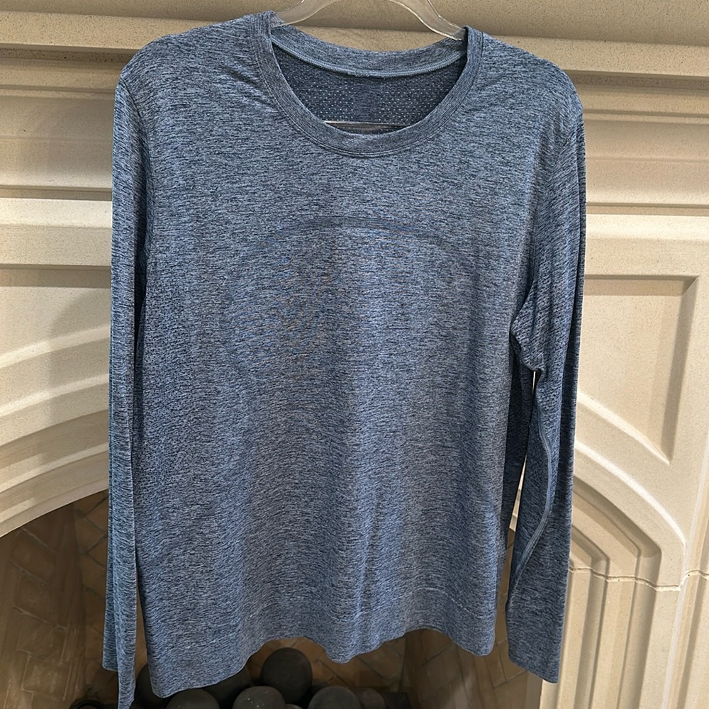 Long sleeve swiftly, shirt, size 12 relax fit
